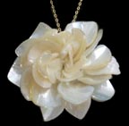 Gwen Davis Gardenia Necklace