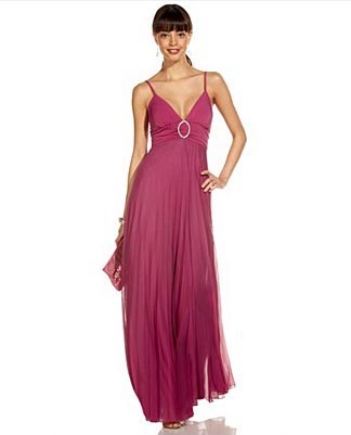 Speechless Pleated O-Ring Gown