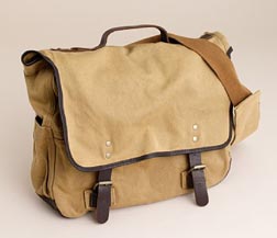 waxwear-great-point-messenger-bag_053109