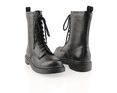 black combat boots forever 21