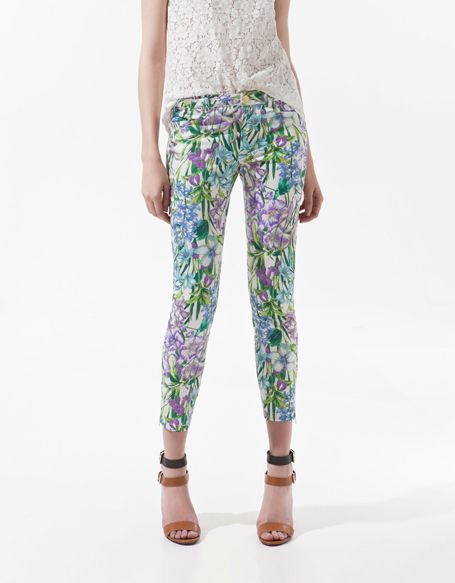 floral-print-trousers_050112